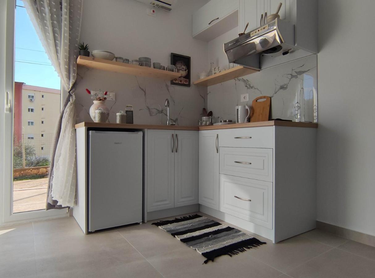 Ionia Apartments Саранде Екстериор снимка