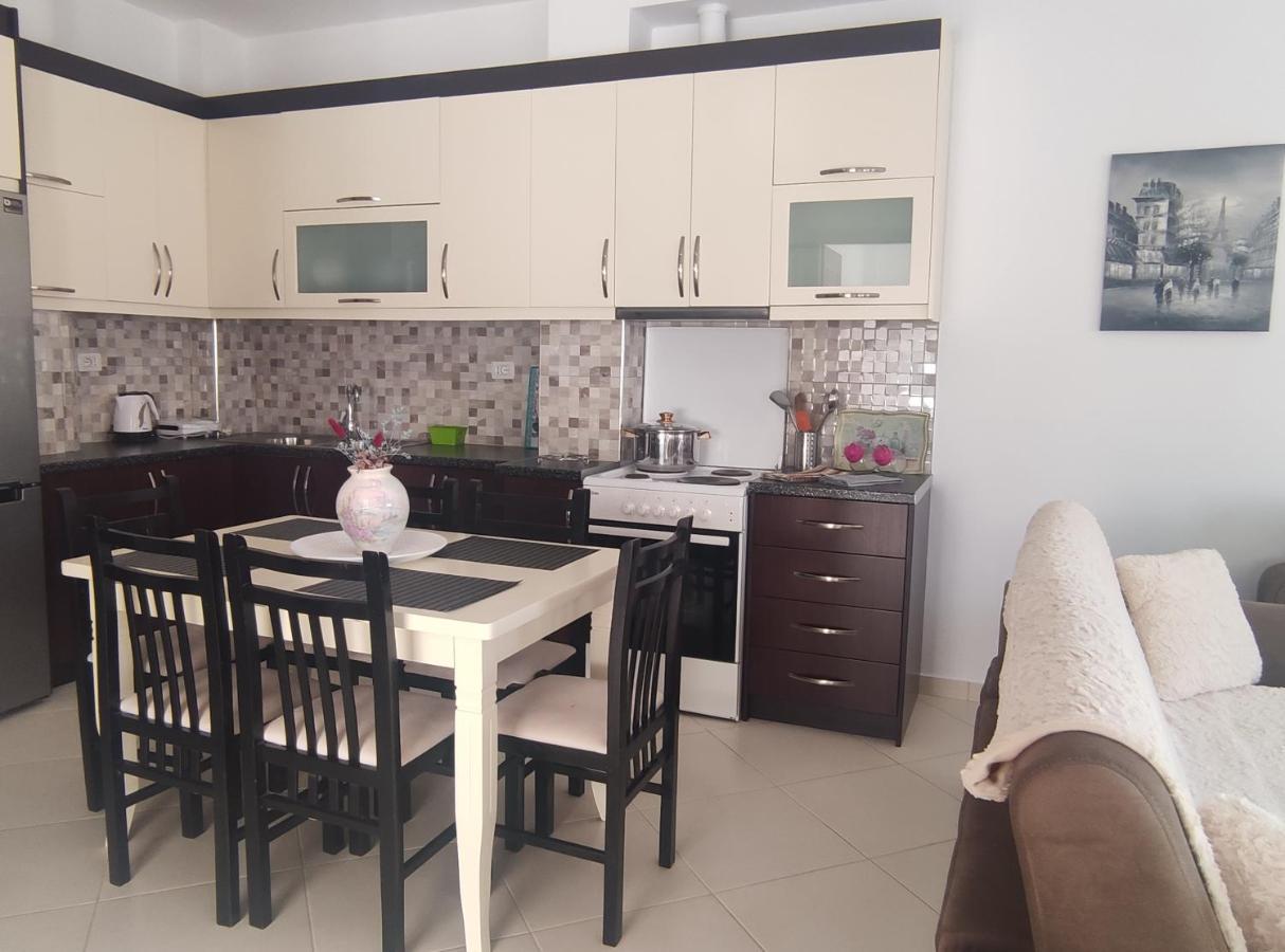 Ionia Apartments Саранде Екстериор снимка