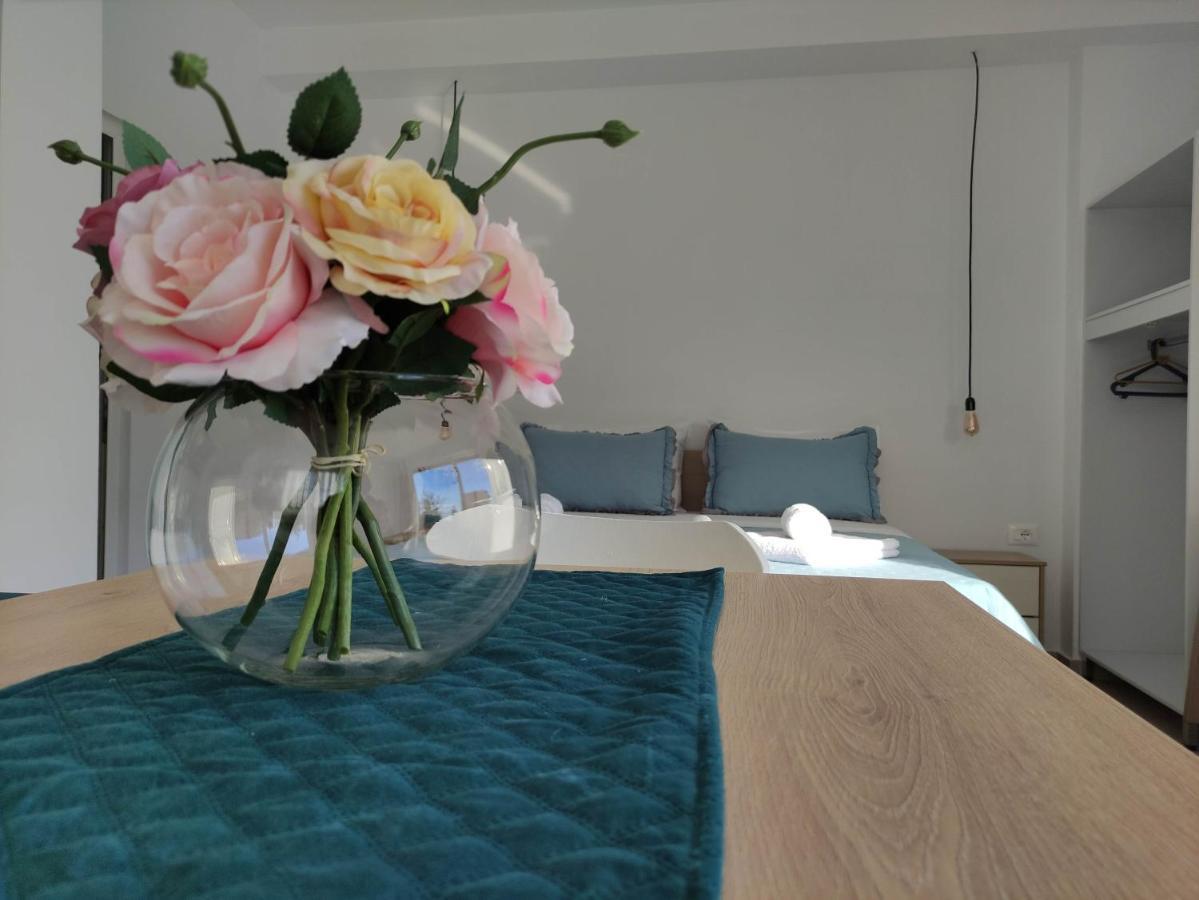 Ionia Apartments Саранде Екстериор снимка